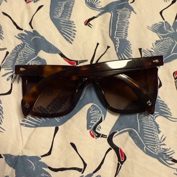 rag & bone Tortoise Shell Sunglasses - Picture 5 of 10
